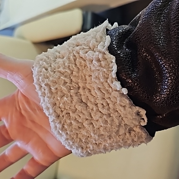 STUNNING RYU brown shearling crop bomber jacket - Picture 10 of 11